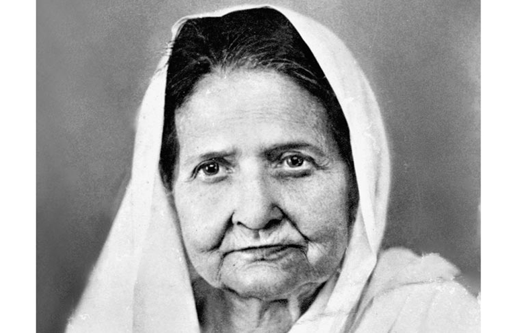 ধারাবাহিক রচনা  বাংলা সাহিত্যে স্মরণীয় নারী (১৮তম পর্ব)